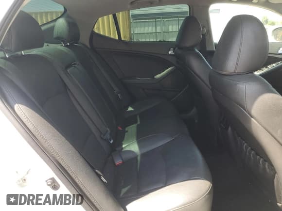 ✅ 2015 Kia Optima SX Turbo • VIN: 5XXGR4A69FG511695 • Lot: 62382285. Listed on Copart with 114,796 mi. Free auction sales archive from the USA and detailed vehicle history report at DreamBid. Image 10.