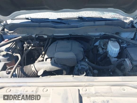 ✅ 2019 Chevrolet Silverado 2500HD Work Truck • VIN: 2GC2CREG1K1124277 • Лот: 43163771. Опубликован ранее на IAAI с пробегом 244 988 миль. Бесплатный доступ к архиву аукционных продаж из США и подробный отчёт об истории автомобиля на DreamBid. Изображение 10.