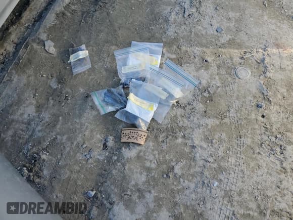 ✅ 2015 Toyota Prius Two • VIN: JTDKN3DUXF0395516 • Lot: 92090405. Wystawiony na Copart z przebiegiem 94 609 mil. Bezpłatny archiwum sprzedaży aukcyjnych z USA i szczegółowy raport historii pojazdu na DreamBid. Zdjęcie 12.