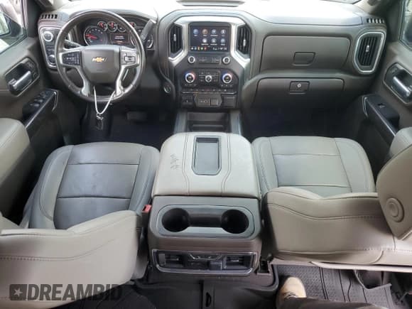 ✅ 2021 Chevrolet Silverado 1500 LTZ • VIN: 3GCPWEEDXMG284034 • Lot: 68880074. Wystawiony na Copart z przebiegiem 66 152 mil. Bezpłatny archiwum sprzedaży aukcyjnych z USA i szczegółowy raport historii pojazdu na DreamBid. Zdjęcie 8.