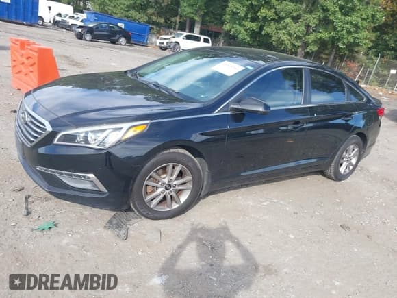 ✅ 2015 Hyundai Sonata SE • VIN: 5NPE24AF7FH201092 • Lot: 43335791. Wystawiony na IAAI z przebiegiem 121 724 mil. Bezpłatny archiwum sprzedaży aukcyjnych z USA i szczegółowy raport historii pojazdu na DreamBid. Zdjęcie 2.