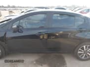 ✅ 2024 Nissan Versa S • VIN: 3N1CN8DV7RL905714 • Лот: 43747834. Опубликован ранее на IAAI с пробегом 9 999 миль. Бесплатный доступ к архиву аукционных продаж из США и подробный отчёт об истории автомобиля на DreamBid. Изображение 13.