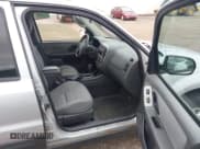 ✅ 2005 Ford Escape XLT • VIN: 1FMCU93125KA11244 • Lot: 43740466. Listed on IAAI with 199,172 mi. Free auction sales archive from the USA and detailed vehicle history report at DreamBid. Image 5.