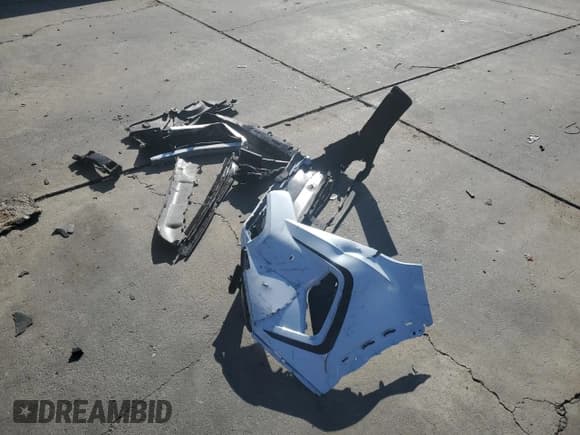 ✅ 2024 Toyota RAV4 Hybrid XSE • VIN: JTME6RFV7RD553018 • Lot: 86341535. Wystawiony na Copart z przebiegiem 18 545 mil. Bezpłatny archiwum sprzedaży aukcyjnych z USA i szczegółowy raport historii pojazdu na DreamBid. Zdjęcie 13.