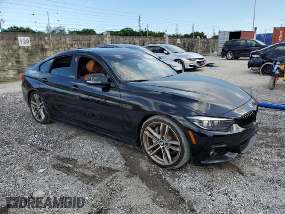 ✅ 2018 BMW 4 Series 440i • VIN: WBA4J5C56JBF20180 • Lot: 84401425. Wystawiony na Copart z przebiegiem Nie podano. Bezpłatny archiwum sprzedaży aukcyjnych z USA i szczegółowy raport historii pojazdu na DreamBid. Zdjęcie 4.