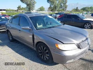 ✅ 2008 Hyundai Azera Limited • VIN: KMHFC46FX8A264798 • Lot: 42684089. Listed on IAAI with 204,377 mi. Free auction sales archive from the USA and detailed vehicle history report at DreamBid. Image 1.