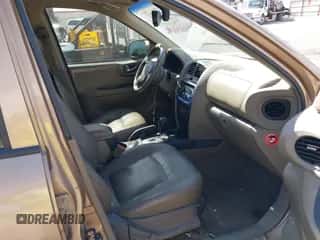 2004 Hyundai Santa Fe GLS с VIN KM8SC73EX4U814067, выставлен на аукционе IAAI как лот 40404373 с пробегом 182 101 миль миль и . История ставок и продаж доступна на DreamBid. Изображение 5.