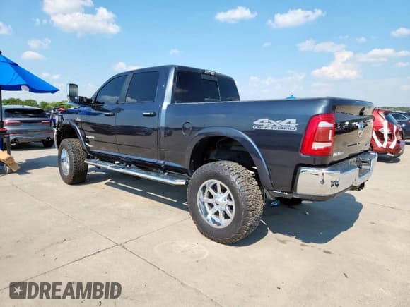 ✅ 2021 Ram 2500 Laramie • VIN: 3C6UR5FL3MG643523 • Lot: 69377205. Listed on Copart with 45,228 mi. Free auction sales archive from the USA and detailed vehicle history report at DreamBid. Image 2.