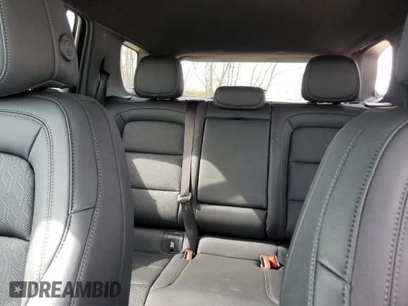 ✅ 2025 Chevrolet Equinox FWD LT • VIN: 3GNAXHEG1SL172698 • Lot: 53405765. Wystawiony na Copart z przebiegiem 18 212 mil. Bezpłatny archiwum sprzedaży aukcyjnych z USA i szczegółowy raport historii pojazdu na DreamBid. Zdjęcie 10.