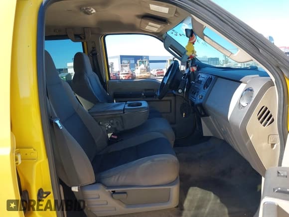 ✅ 2009 Ford F-250 XL • VIN: 1FTSW21579EB07835 • Lot: 43819068. Listed on IAAI with 120,869 mi. Free auction sales archive from the USA and detailed vehicle history report at DreamBid. Image 5.