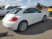 ✅ 2015 Volkswagen Beetle 2.0L TDI • VIN: 3VWJA7AT2FM621844 • Лот: 82663975. Опубликован ранее на Copart с пробегом 69 613 миль. Бесплатный доступ к архиву аукционных продаж из США и подробный отчёт об истории автомобиля на DreamBid. Изображение 3.