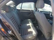 ✅ 2006 Volkswagen Jetta GLI Turbo • VIN: 3VWTJ71K86M814502 • Lot: 75457924. Wystawiony na Copart z przebiegiem 213 892 mil. Bezpłatny archiwum sprzedaży aukcyjnych z USA i szczegółowy raport historii pojazdu na DreamBid. Zdjęcie 10.