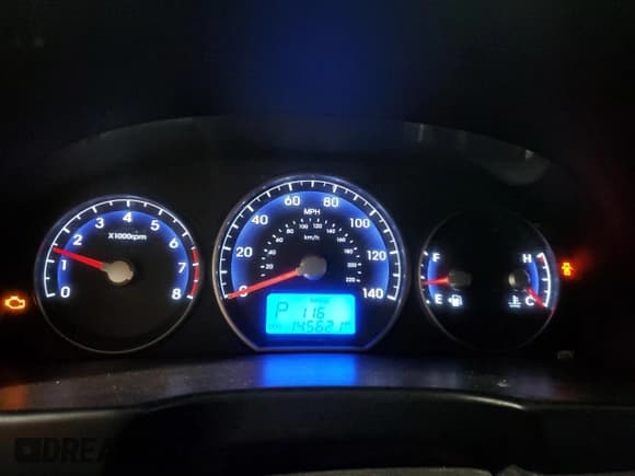 ✅ 2012 Hyundai Santa Fe GLS • VIN: 5XYZGDAB7CG123495 • Lot: 81838804. Listed on Copart with 145,621 mi. Free auction sales archive from the USA and detailed vehicle history report at DreamBid. Image 9.