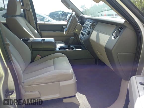 ✅ 2007 Ford Expedition XLT • VIN: 1FMFU15587LA36922 • Лот: 43552112. Опубликован ранее на IAAI с пробегом 170 705 миль. Бесплатный доступ к архиву аукционных продаж из США и подробный отчёт об истории автомобиля на DreamBid. Изображение 5.