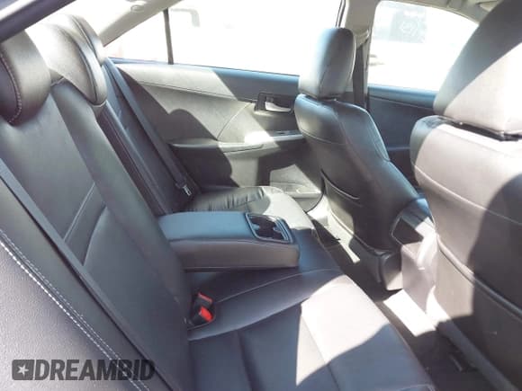 ✅ 2014 Toyota Camry L • VIN: 4T1BF1FK3EU835012 • Lot: 43522933. Listed on IAAI with 123,776 mi. Free auction sales archive from the USA and detailed vehicle history report at DreamBid. Image 8.