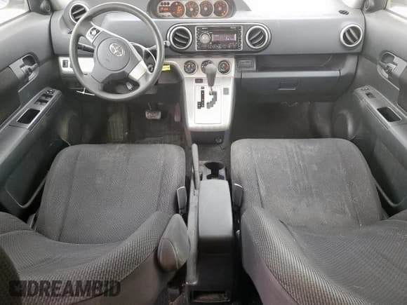 ✅ 2009 Scion xB • VIN: JTLKE50E491063715 • Lot: 93217095. Listed on Copart with 195,572 mi. Free auction sales archive from the USA and detailed vehicle history report at DreamBid. Image 8.