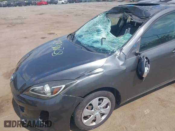 ✅ 2013 Mazda 3 i Grand Touring • VIN: JM1BL1WP5D1816017 • Lot: 42938828. Wystawiony na IAAI z przebiegiem 122 692 mil. Bezpłatny archiwum sprzedaży aukcyjnych z USA i szczegółowy raport historii pojazdu na DreamBid. Zdjęcie 6.