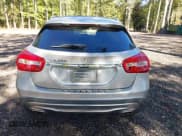 ✅ 2017 Mercedes-Benz GLA 250 • VIN: WDCTG4GB6HJ334721 • Lot: 43449446. Wystawiony na IAAI z przebiegiem 116 981 mil. Bezpłatny archiwum sprzedaży aukcyjnych z USA i szczegółowy raport historii pojazdu na DreamBid. Zdjęcie 16.