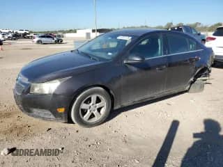 2014 Chevrolet Cruze 1LT with VIN 1G1PC5SB7E7104686, listed as a Copart auction lot 87261175 with 114,359 mi miles and Salvage title. Bid and sale history available at DreamBid. Image 1.