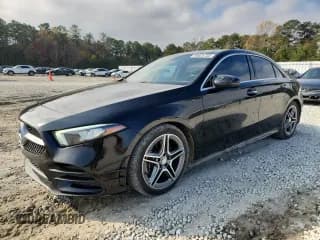 ✅ 2020 Mercedes-Benz A 220 • VIN: W1K3G4FB1LW046680 • Лот: 93825735. Опубликован ранее на Copart с пробегом 87 988 миль. Бесплатный доступ к архиву аукционных продаж из США и подробный отчёт об истории автомобиля на DreamBid. Изображение 1.