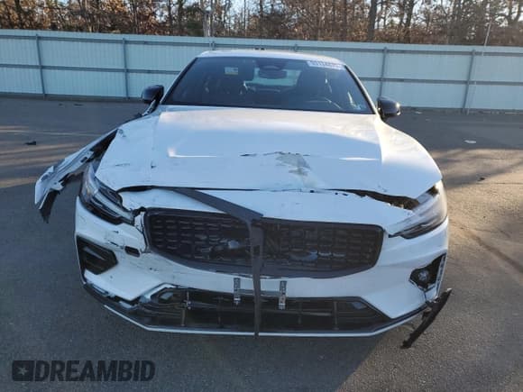 ✅ 2024 Volvo S60 Plus Black Edition • VIN: 7JRL12TH1RG310560 • Lot: 93134875. Listed on Copart with 13,929 mi. Free auction sales archive from the USA and detailed vehicle history report at DreamBid. Image 5.