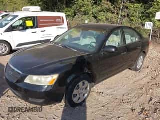 2008 Hyundai Sonata GLS with VIN 5NPET46C88H304259, listed as a IAAI auction lot 43366421 with 142,274 mi miles and . Bid and sale history available at DreamBid. Image 2.