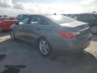 ✅ 2011 Hyundai Sonata GLS • VIN: 5NPEB4AC1BH070984 • Lot: 68223674. Listed on Copart with 221,361 mi. Free auction sales archive from the USA and detailed vehicle history report at DreamBid. Image 2.