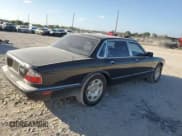 ✅ 2003 Jaguar XJ 8 • VIN: SAJDA14C33LF59347 • Лот: 42795385. Опубликован ранее на Copart с пробегом 62 519 миль. Бесплатный доступ к архиву аукционных продаж из США и подробный отчёт об истории автомобиля на DreamBid. Изображение 3.