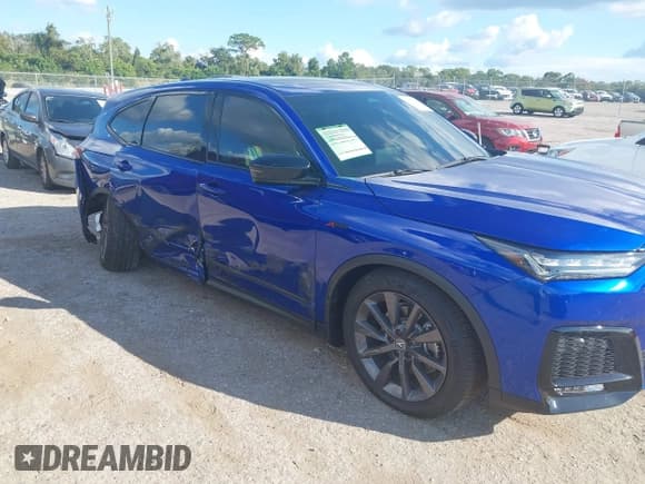 ✅ 2025 Acura MDX w/A-Spec Package • VIN: 5J8YE1H09SL033998 • Lot: 43466897. Listed on IAAI with 1,143 mi. Free auction sales archive from the USA and detailed vehicle history report at DreamBid. Image 6.