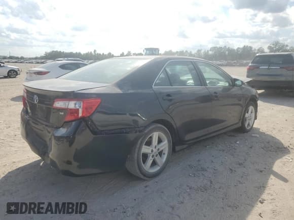 ✅ 2012 Toyota Camry XLE • VIN: 4T1BF1FK0CU608762 • Lot: 87367555. Wystawiony na Copart z przebiegiem 79 220 mil. Bezpłatny archiwum sprzedaży aukcyjnych z USA i szczegółowy raport historii pojazdu na DreamBid. Zdjęcie 3.