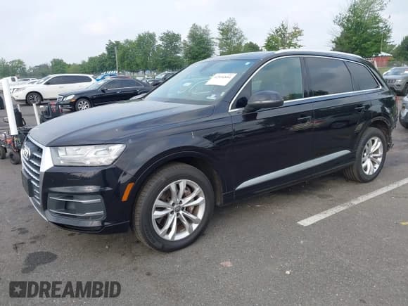 ✅ 2018 Audi Q7 Premium Plus • VIN: WA1LAAF73JD030408 • Лот: 42936854. Опубликован ранее на IAAI с пробегом 98 023 миль. Бесплатный доступ к архиву аукционных продаж из США и подробный отчёт об истории автомобиля на DreamBid. Изображение 2.
