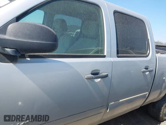 ✅ 2013 Chevrolet Silverado 2500HD LT • VIN: 1GC1KXCG7DF148259 • Lot: 42806211. Listed on IAAI with 350,072 mi. Free auction sales archive from the USA and detailed vehicle history report at DreamBid. Image 14.