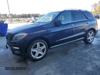 ✅ 2013 Mercedes-Benz M 550 • VIN: 4JGDA7DB8DA231906 • Lot: 91392645. Wystawiony na Copart z przebiegiem 148 964 mil. Bezpłatny archiwum sprzedaży aukcyjnych z USA i szczegółowy raport historii pojazdu na DreamBid. Zdjęcie 1.