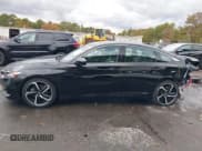 ✅ 2022 Honda Accord Sport • VIN: 1HGCV1F39NA098826 • Lot: 43495647. Wystawiony na IAAI z przebiegiem 18 990 mil. Bezpłatny archiwum sprzedaży aukcyjnych z USA i szczegółowy raport historii pojazdu na DreamBid. Zdjęcie 14.