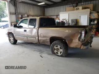 ✅ 2003 Chevrolet Silverado 1500 • VIN: 1GCEK19T93Z237864 • Лот: 64348994. Опубликован ранее на Copart с пробегом Не указан. Бесплатный доступ к архиву аукционных продаж из США и подробный отчёт об истории автомобиля на DreamBid. Изображение 2.