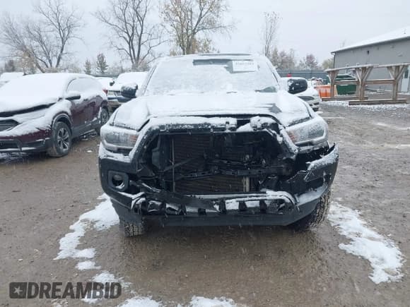 ✅ 2016 Toyota Tacoma TRD Off Road • VIN: 3TMDZ5BN8GM004396 • Lot: 43653204. Listed on IAAI with 211,578 mi. Free auction sales archive from the USA and detailed vehicle history report at DreamBid. Image 11.