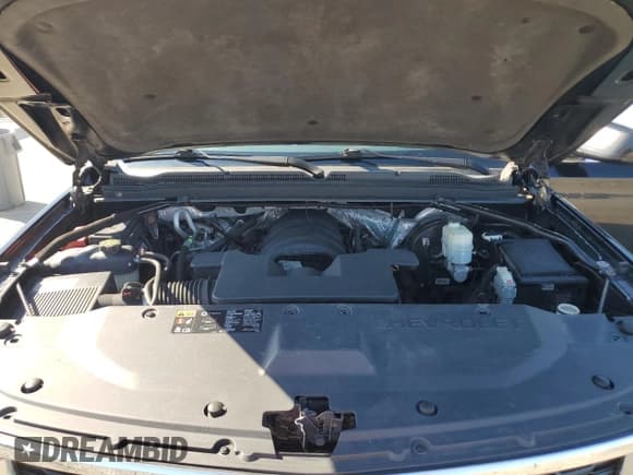 ✅ 2016 Chevrolet Suburban LT • VIN: 1GNSKHKC9GR184702 • Лот: 70299475. Опубликован ранее на Copart с пробегом 87 132 миль. Бесплатный доступ к архиву аукционных продаж из США и подробный отчёт об истории автомобиля на DreamBid. Изображение 12.