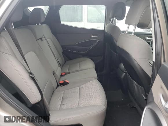 ✅ 2017 Hyundai Santa Fe 2.4L • VIN: 5NMZTDLB6HH002351 • Лот: 52313844. Опубликован ранее на Copart с пробегом Не указан. Бесплатный доступ к архиву аукционных продаж из США и подробный отчёт об истории автомобиля на DreamBid. Изображение 11.