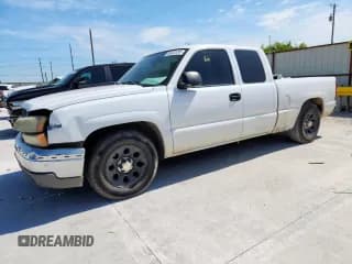 ✅ 2005 Chevrolet Silverado 1500 Work Truck • VIN: 1GCEC19X05Z300840 • Lot: 63823135. Listed on Copart with 321,692 mi. Free auction sales archive from the USA and detailed vehicle history report at DreamBid. Image 1.