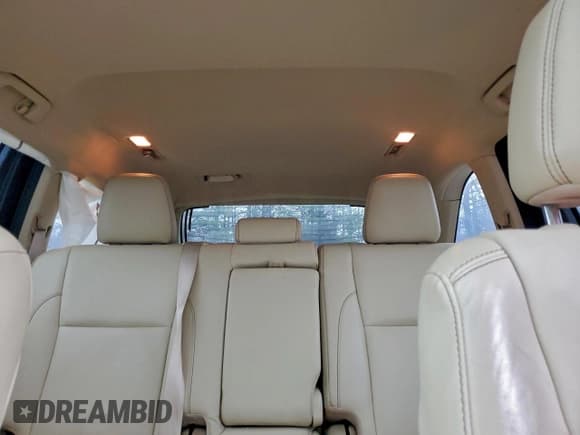 ✅ 2017 Toyota Highlander XLE • VIN: 5TDJZRFH2HS393553 • Lot: 94578105. Listed on Copart with 83,913 mi. Free auction sales archive from the USA and detailed vehicle history report at DreamBid. Image 10.