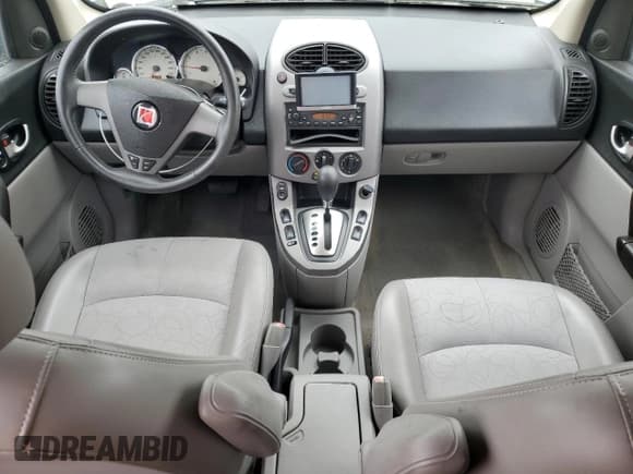 ✅ 2005 Saturn VUE • VIN: 5GZCZ53425S830892 • Lot: 59995955. Wystawiony na Copart z przebiegiem 121 707 mil. Bezpłatny archiwum sprzedaży aukcyjnych z USA i szczegółowy raport historii pojazdu na DreamBid. Zdjęcie 8.