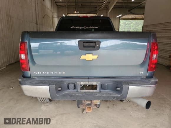 ✅ 2012 Chevrolet Silverado 2500HD LT • VIN: 1GC1KXC8XCF101945 • Lot: 71562095. Wystawiony na Copart z przebiegiem 183 156 mil. Bezpłatny archiwum sprzedaży aukcyjnych z USA i szczegółowy raport historii pojazdu na DreamBid. Zdjęcie 6.