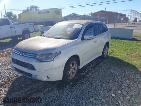 2014 Mitsubishi Outlander SE с VIN JA4AZ3A37EZ000403, выставлен на аукционе IAAI как лот 43483813 с пробегом 182 594 миль миль и . История ставок и продаж доступна на DreamBid. Изображение 2.