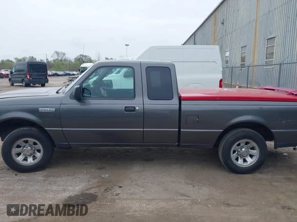 ✅ 2011 Ford Ranger XLT • VIN: 1FTKR4EE6BPB22950 • Lot: 42057972. Listed on IAAI with 114,834 mi. Free auction sales archive from the USA and detailed vehicle history report at DreamBid. Image 14.