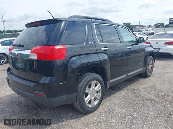 ✅ 2013 GMC Terrain SLE • VIN: 2GKALSEK1D6359070 • Lot: 42975172. Wystawiony na IAAI z przebiegiem 146 607 mil. Bezpłatny archiwum sprzedaży aukcyjnych z USA i szczegółowy raport historii pojazdu na DreamBid. Zdjęcie 4.
