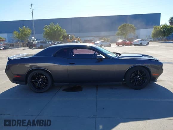 ✅ 2016 Dodge Challenger SXT • VIN: 2C3CDZAG9GH256410 • Лот: 43495707. Опубликован ранее на IAAI с пробегом 97 803 миль. Бесплатный доступ к архиву аукционных продаж из США и подробный отчёт об истории автомобиля на DreamBid. Изображение 13.