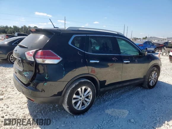✅ 2015 Nissan Rogue SV • VIN: 5N1AT2MT4FC806468 • Lot: 86081885. Listed on Copart with 112,158 mi. Free auction sales archive from the USA and detailed vehicle history report at DreamBid. Image 3.