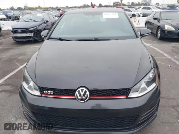 ✅ 2017 Volkswagen Golf GTI S • VIN: 3VW4T7AU5HM062129 • Lot: 42665382. Listed on IAAI with 118,175 mi. Free auction sales archive from the USA and detailed vehicle history report at DreamBid. Image 12.