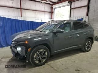 ✅ 2025 Hyundai Tucson SEL • VIN: 5NMJBCDEXSH506041 • Лот: 89557195. Опубликован ранее на Copart с пробегом 22 950 миль. Бесплатный доступ к архиву аукционных продаж из США и подробный отчёт об истории автомобиля на DreamBid. Изображение 1.