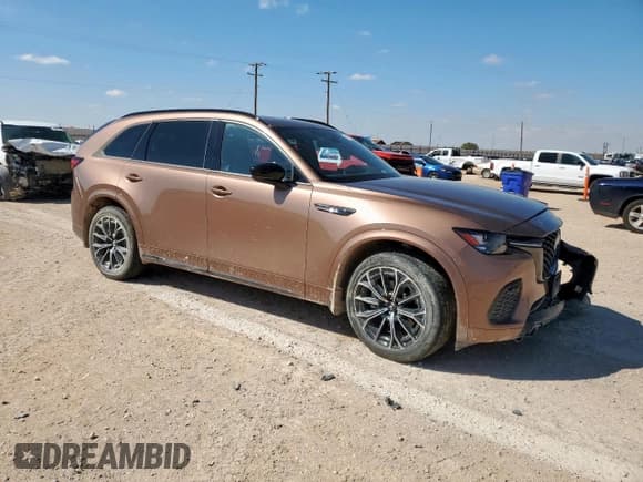 ✅ 2025 Mazda CX-70 S Premium • VIN: JM3KJDHC2S1108958 • Лот: 86287255. Опубликован ранее на Copart с пробегом 20 733 миль. Бесплатный доступ к архиву аукционных продаж из США и подробный отчёт об истории автомобиля на DreamBid. Изображение 4.